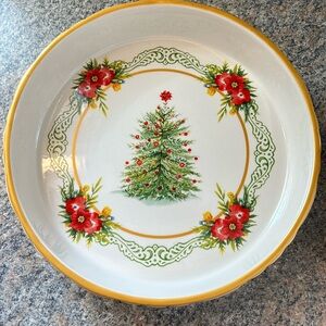 The Pioneer Woman Red and White Serveware Plate No Chips or Cracks EUC